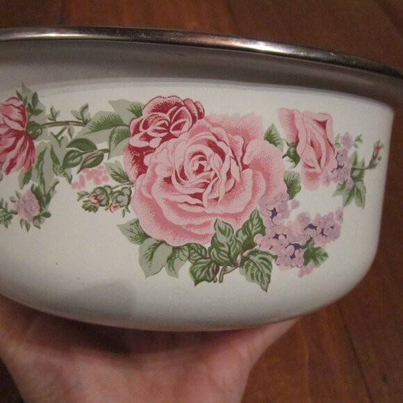 Vintage Pink and Purple Floral Enamel Bowl, White/ Silvertone Farmhouse Chic - Picture 4 of 14
